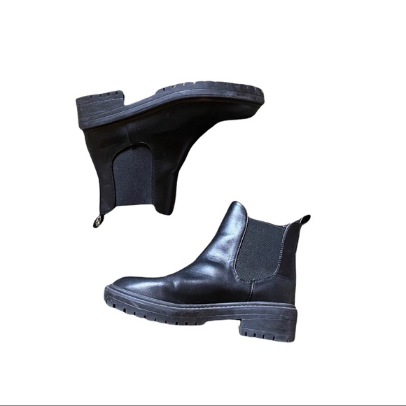 Black Chelsea Boots - ASOS - Picture 2 of 2